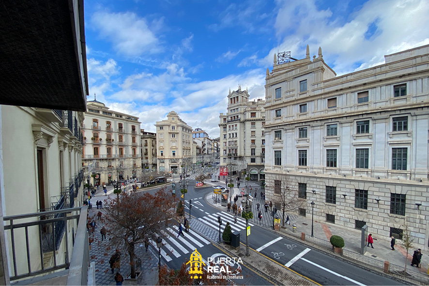 (c) Academia-granada.es